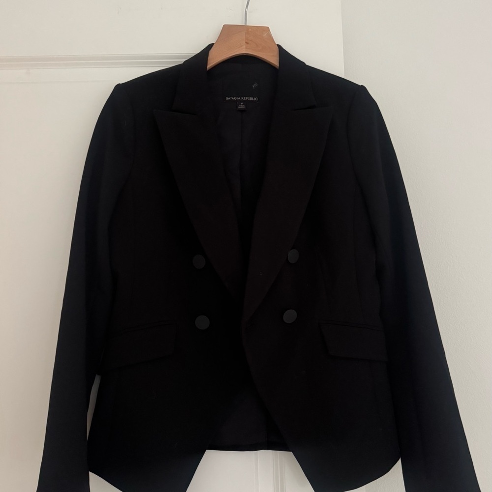 Banana Republic women’s classic black button suit blazer jacket size 6